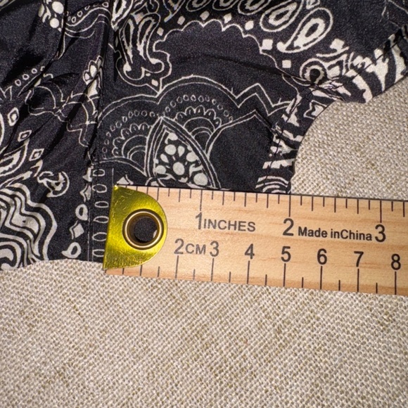 Free People Movement | The Way Home Black Bandana Paisley Print | Sz M - Picture 9 of 9
